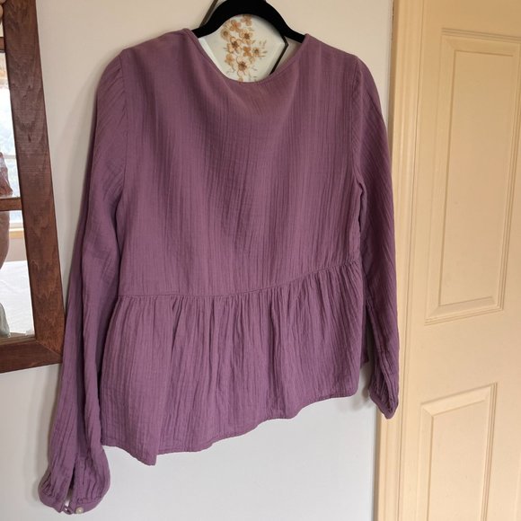 Gap Flowy Long sleeve Top - Picture 8 of 9